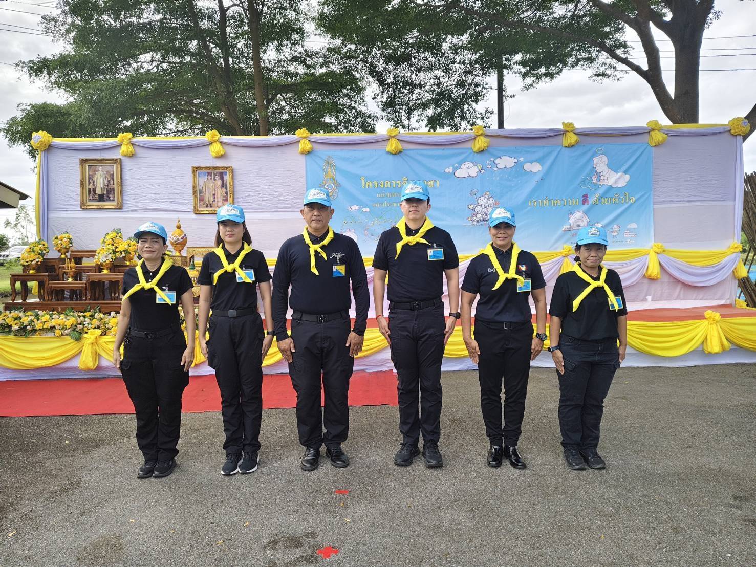 สำนักงานพัฒนาชุมชนจังหวัดนครนายก:  ร่วมกิจกรรมจิตอาสา เนื่องในวันคล้ายวันพระบรมราชสมภพ พระบาทสมเด็จพระบรมชนกาธิเบศร มหูมิพลอดุลยเดชมหาราช บรมนาถบพิตร วันชาติ และวันพ่อแห่งชาติ 5 ธันวาคม 2568 